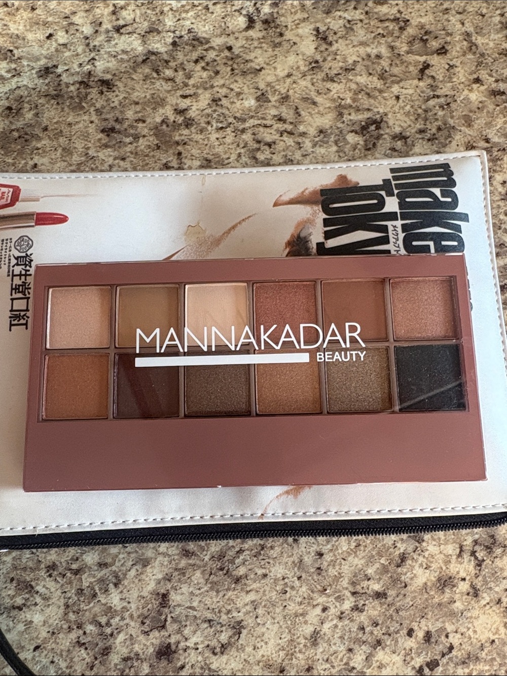 Manna Kadar Beauty Warm Brown Eyeshadow Palette - 12 Shade Neutral Set